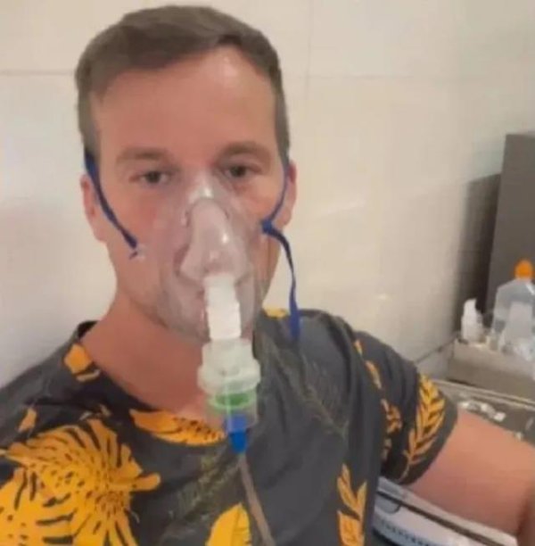 米牛配资 美博主印度卧铺旅行15小时，呼吸道严重感染入院：“肺要烤焦了”