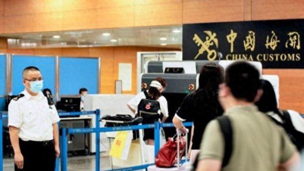 牛金所配资 今年以来浦东国际机场进出境旅客增长近1/4，上海海关全力保障新开客运航线