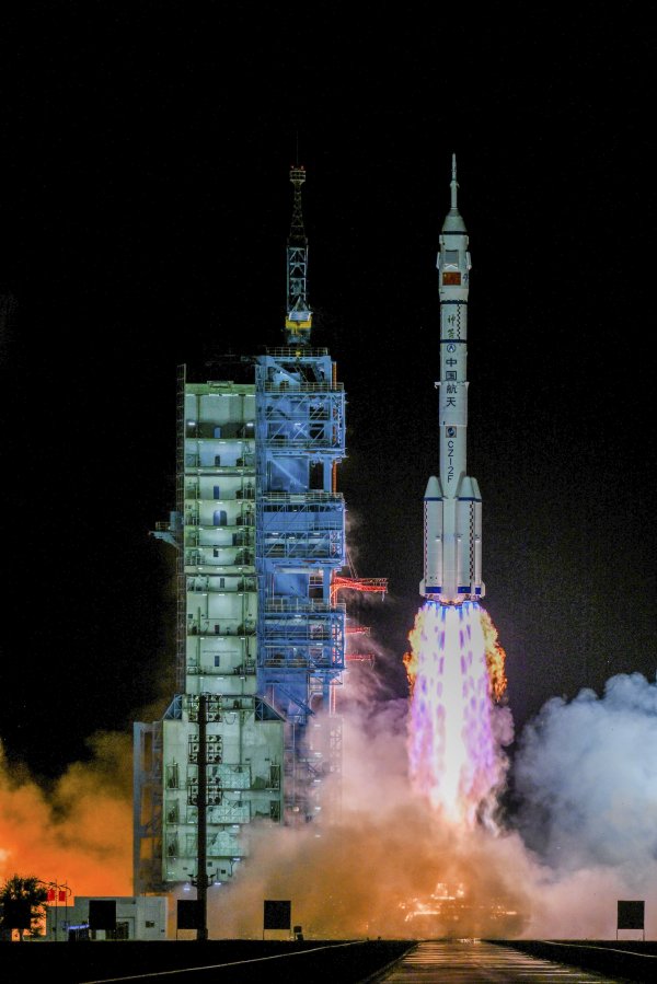 财富牛 神舟二十一号出征苍穹！ 首次采用3.5小时快速交会对接